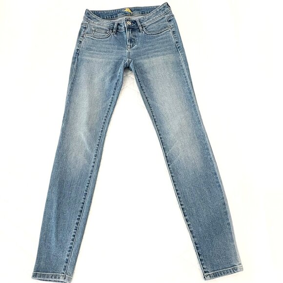 Tommy Bahama Skinny Jeans Size 26 - Picture 1 of 5
